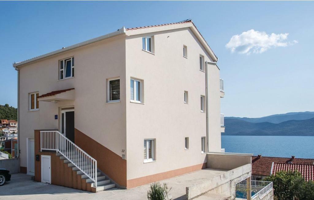 Apartman Sutalo Komarna Exterior photo